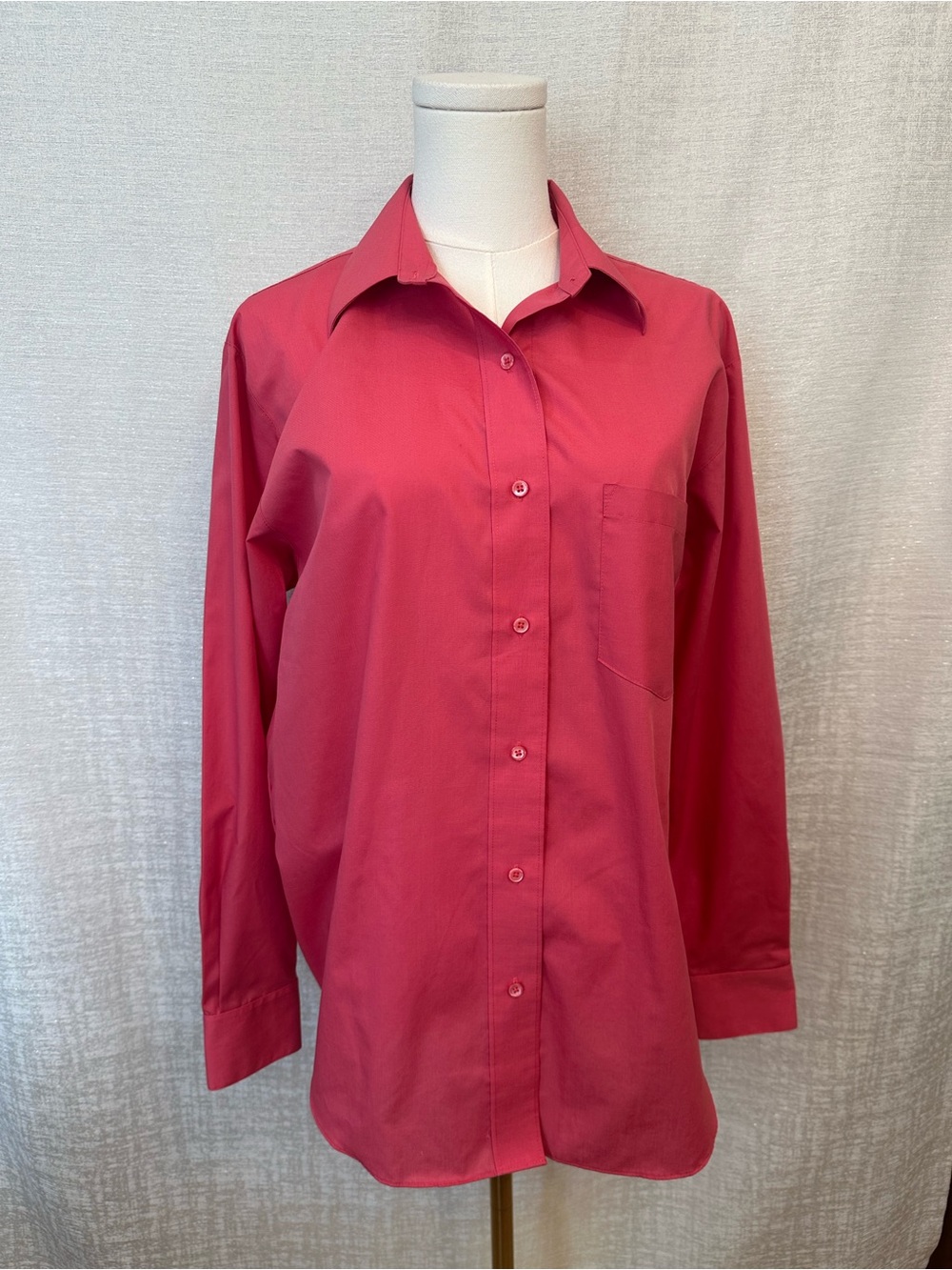 Orvis Womans Classic Button-Down Shirt -Rosy Salmon pink.